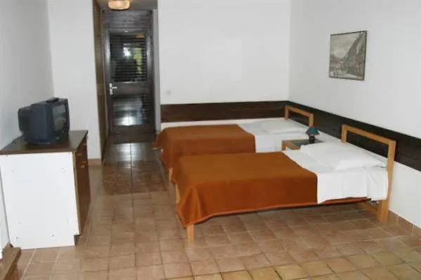 Apartments Hostin Garoful Duga Uvala Pavicini